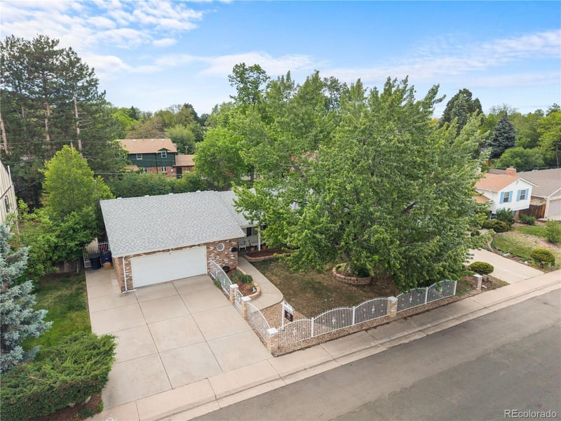 2647 S Linden Ct, Denver, CO 80222
