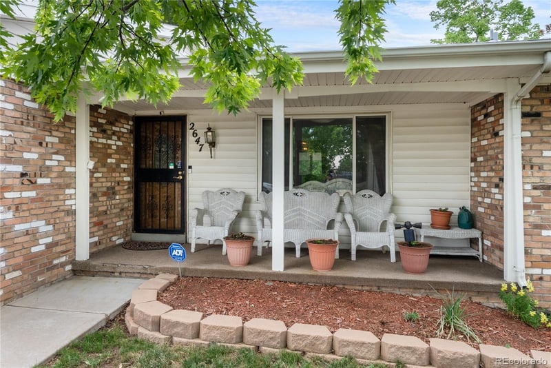 2647 S Linden Ct, Denver, CO 80222