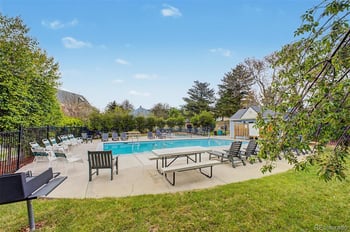 9502 Ontario Dr, Littleton, CO 80128