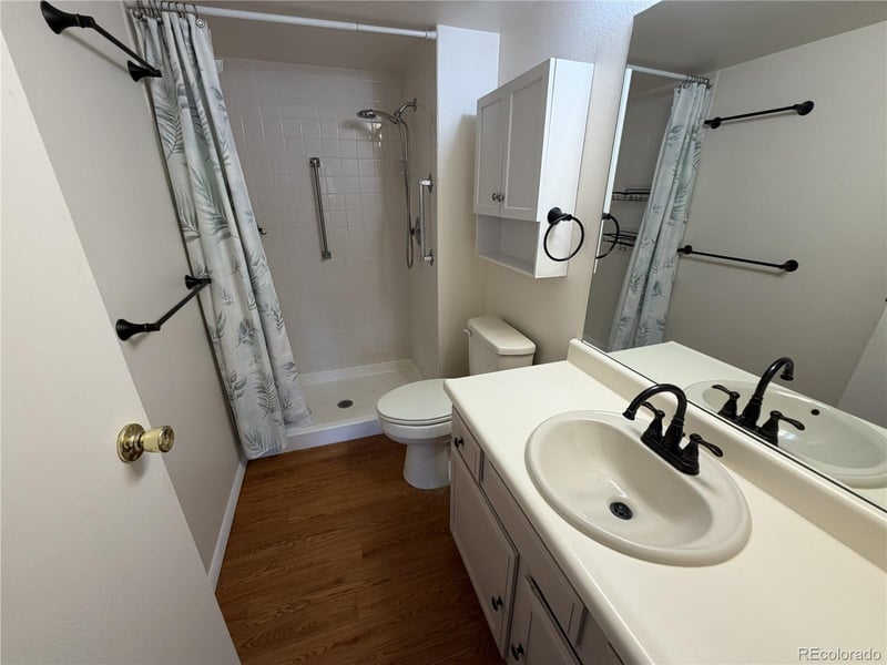 13890 East Marina Dr #206, Aurora, CO 80014