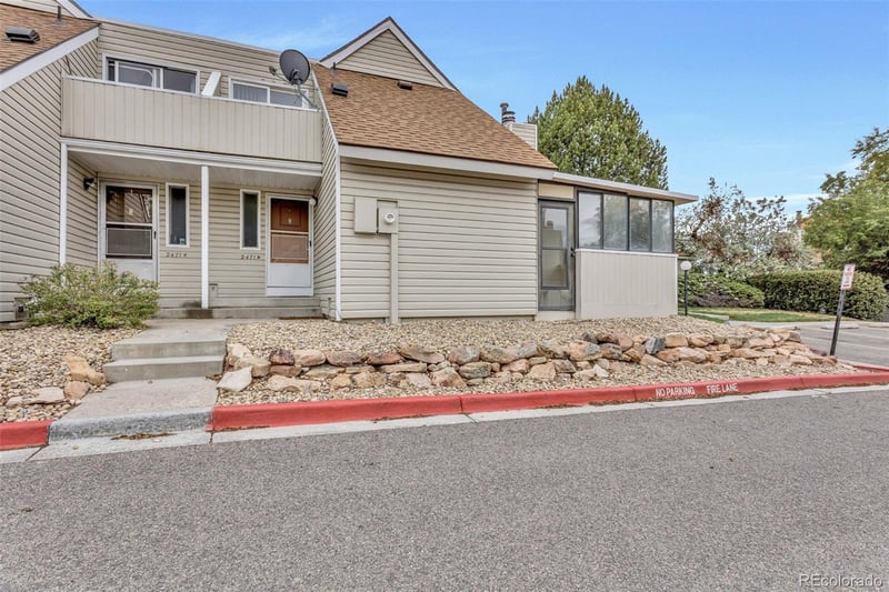 2471 Xanadu Way #B, Aurora, CO 80014