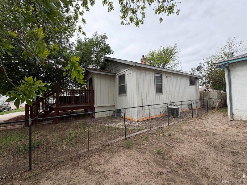 153 17th St, Burlington, CO 80807