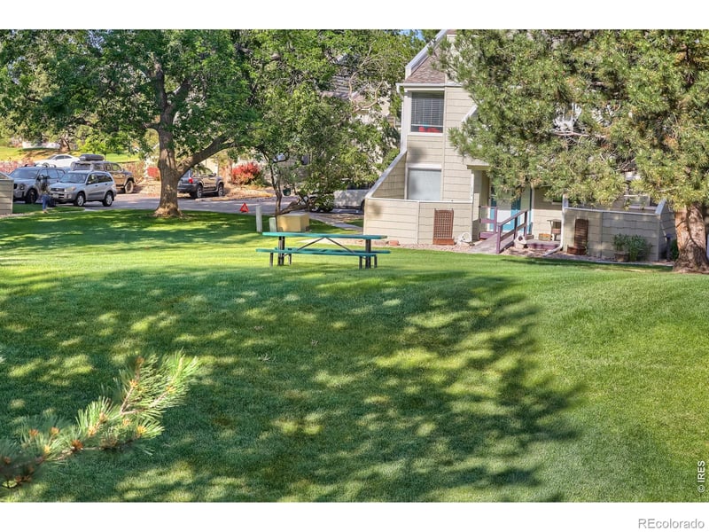 8011 Countryside Pk #218, Niwot, CO 80503
