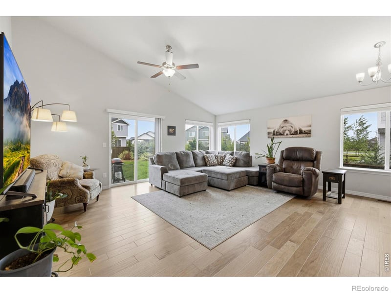 1869 Egnar St, Loveland, CO 80538