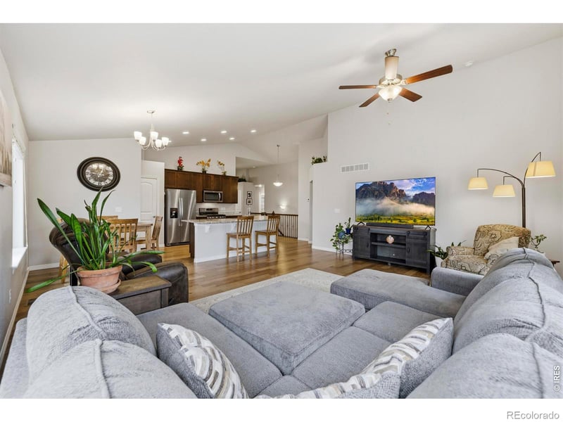 1869 Egnar St, Loveland, CO 80538
