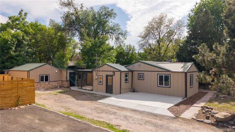 8060 12th Ave, Lakewood, CO 80214