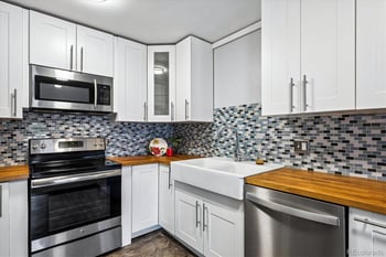 715 S Clinton St #2B, Denver, CO 80247