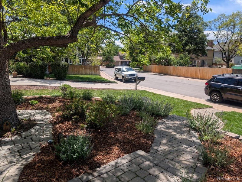 12469 Harvard Dr, Aurora, CO 80014
