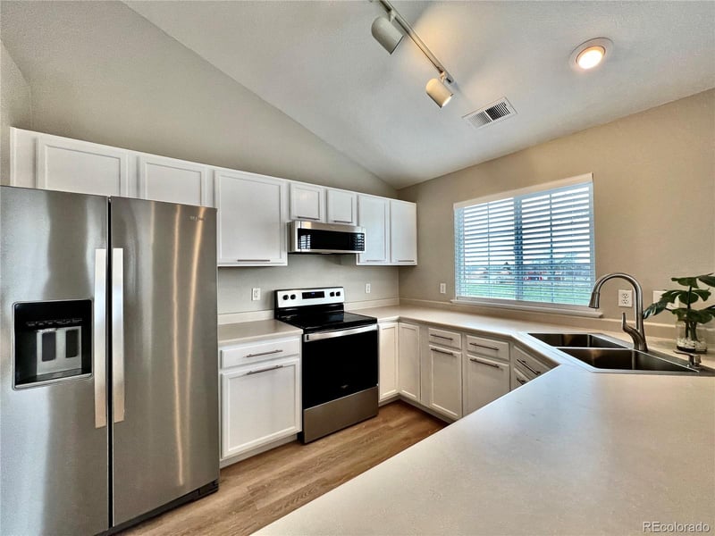 11085 Huron St #1109, Northglenn, CO 80234