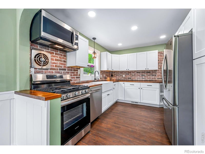 1136 Harrison Ave, Loveland, CO 80537