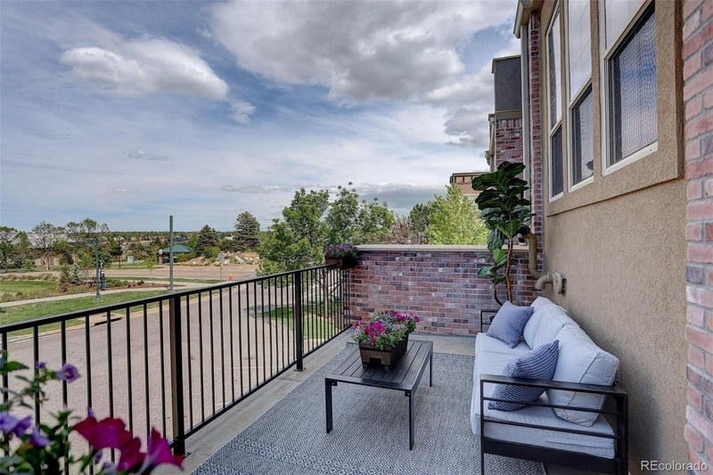 9365 Dorchester St #B, Highlands Ranch, CO 80129