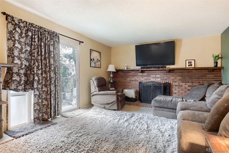 891 Memphis Way, Aurora, CO 80017