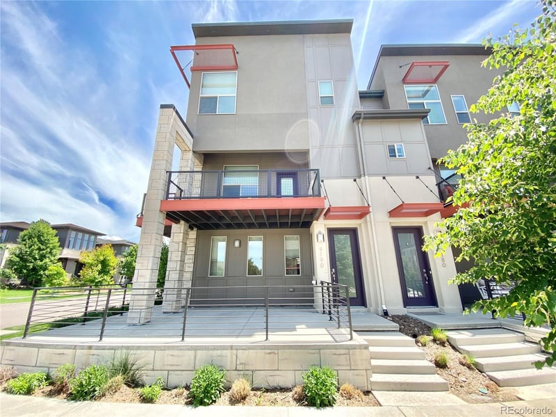 9190 E 52nd Dr, Denver, CO 80238