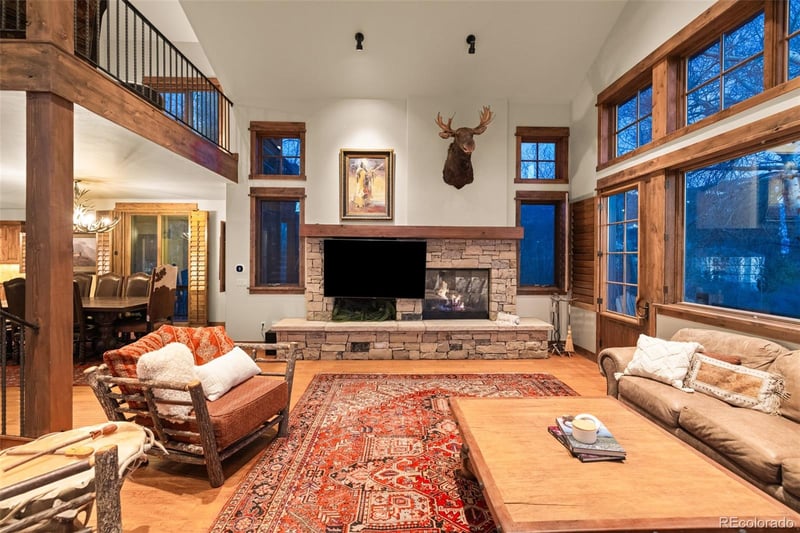 293 Caravelle Dr, Keystone, CO 80435