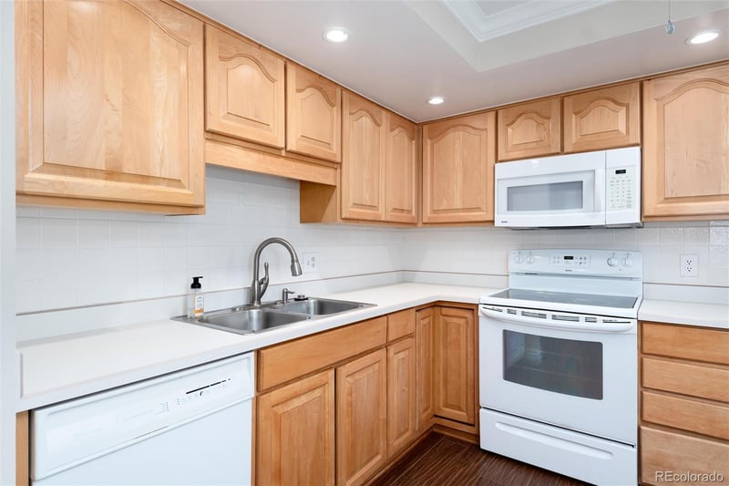 14300 Marina Dr #110, Aurora, CO 80014