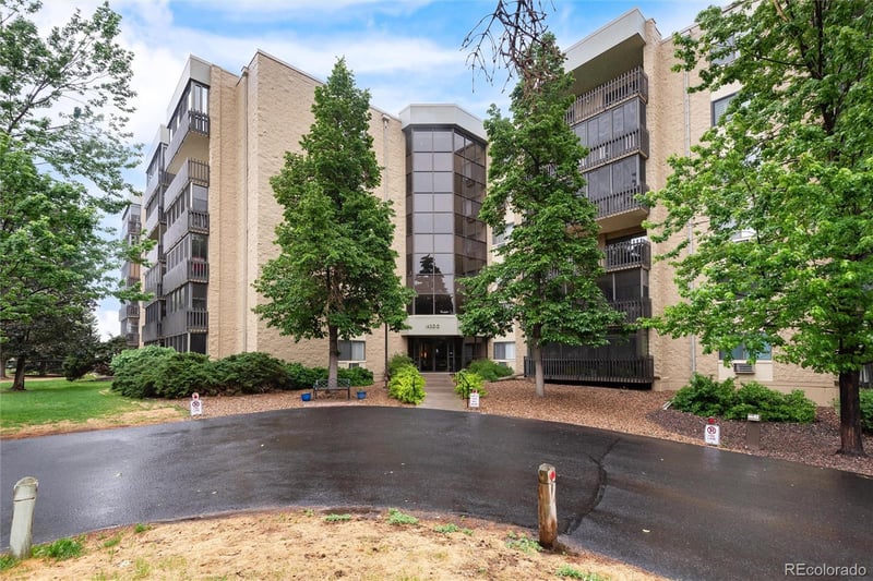 14300 Marina Dr #110, Aurora, CO 80014