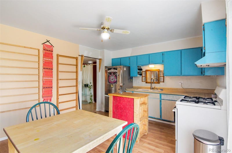 1166 Ouray St, Aurora, CO 80011