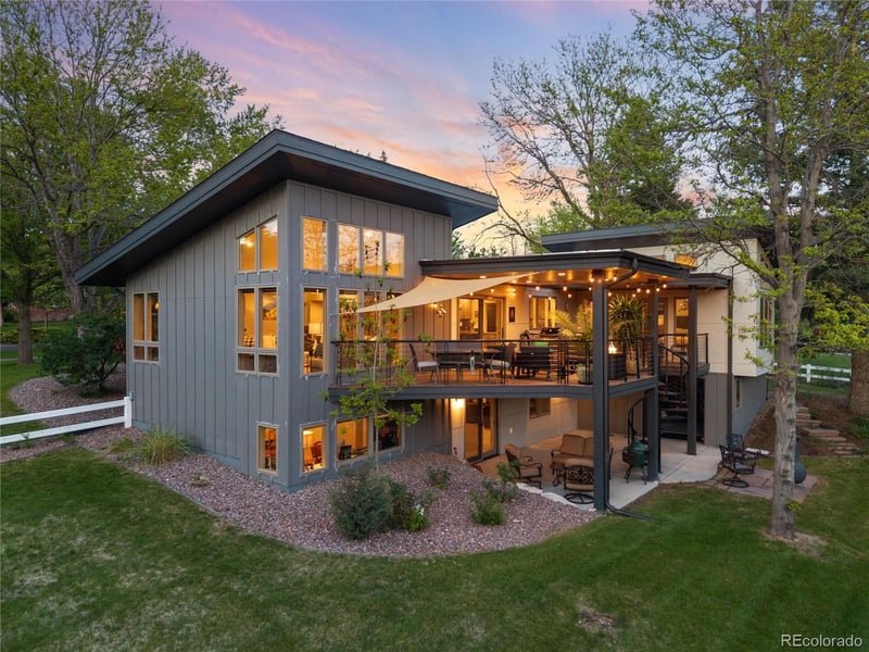 6 Bradbury Ln, Littleton, CO 80120