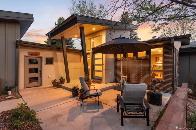 6 Bradbury Ln, Littleton, CO 80120