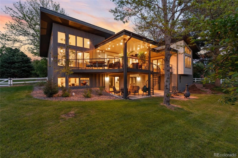 6 Bradbury Ln, Littleton, CO 80120