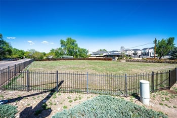 8021 52nd Ave, Arvada, CO 80002