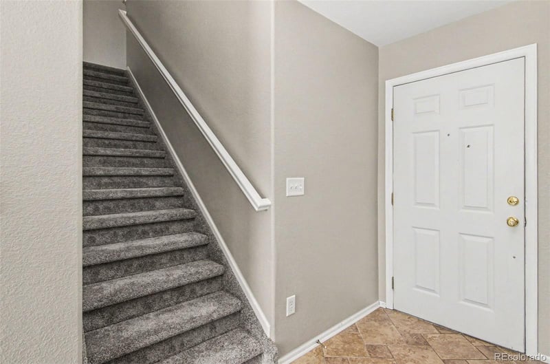 8150 Mobile Way, Englewood, CO 80112