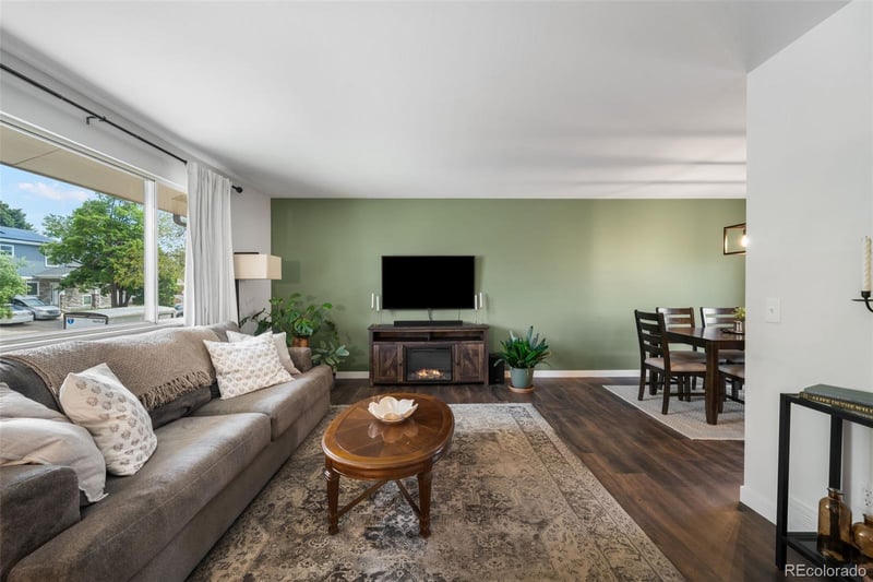 931 Nome , Aurora, CO 80012