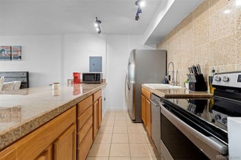 1020 15th St #28 B, Denver, CO 80202