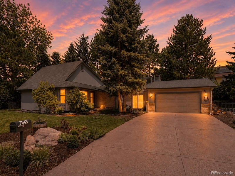 7645 Taft Ct, Arvada, CO 80005