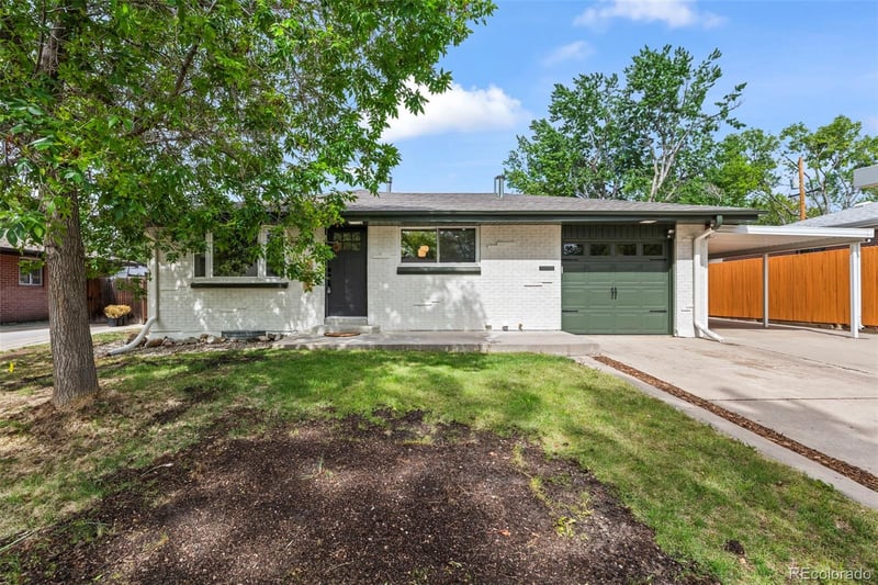 6141 Hoyt St, Arvada, CO 80004