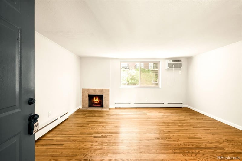 336 Grant St #412, Denver, CO 80203
