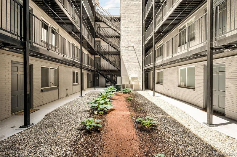 336 Grant St #412, Denver, CO 80203