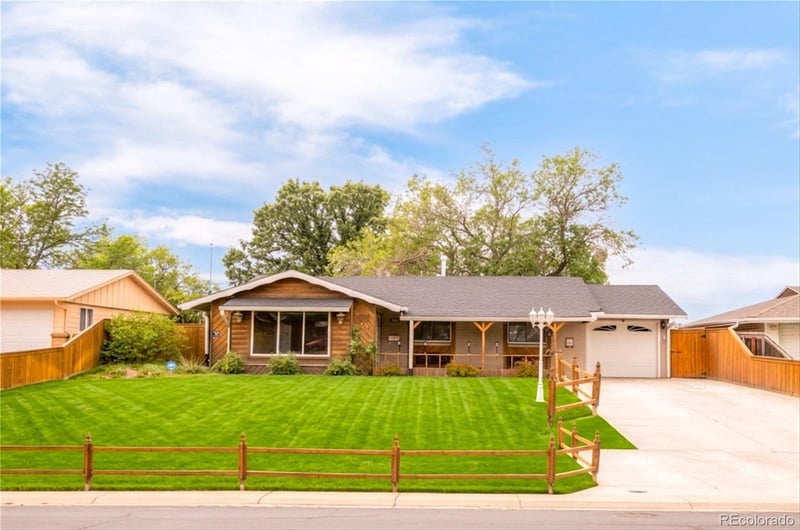 840 Essex Dr, Denver, CO 80229