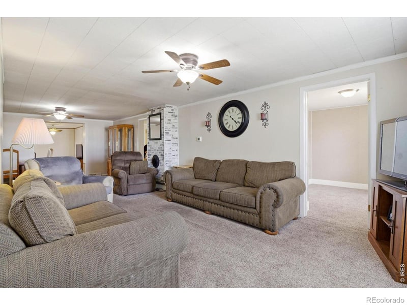 139 5th St, Kersey, CO 80644