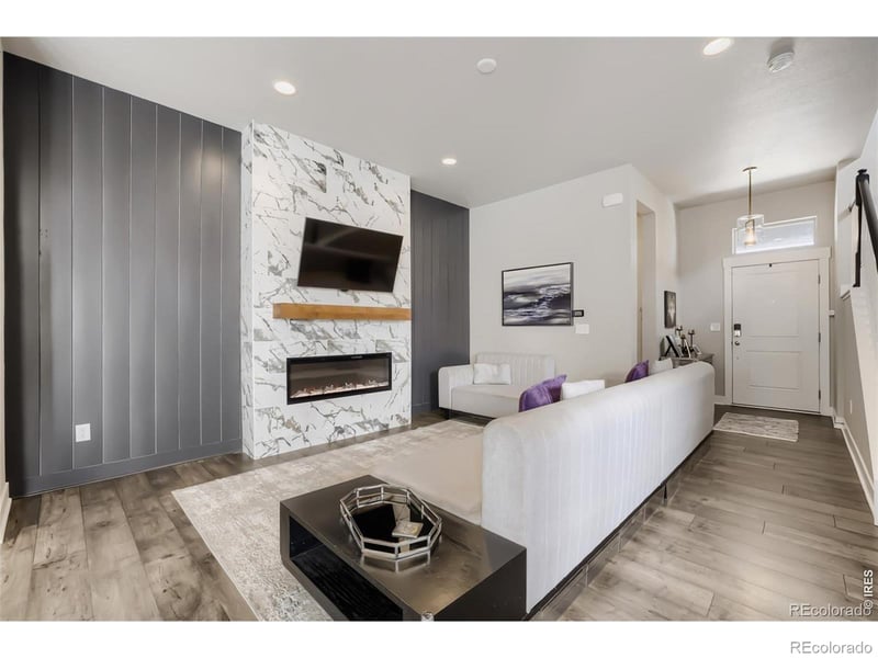6346 Dayton Way, Denver, CO 80238