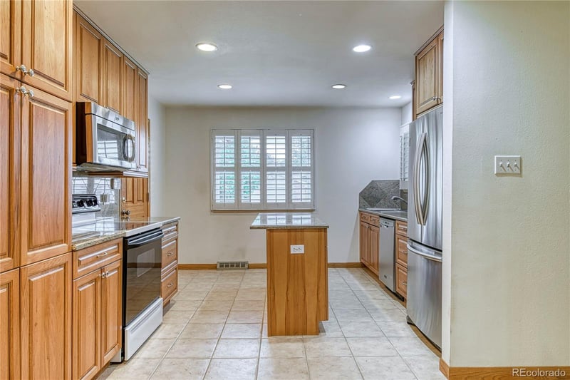 241 S Leyden St, Denver, CO 80224
