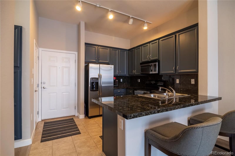 15470 Canyon Rim Dr #304, Englewood, CO 80112