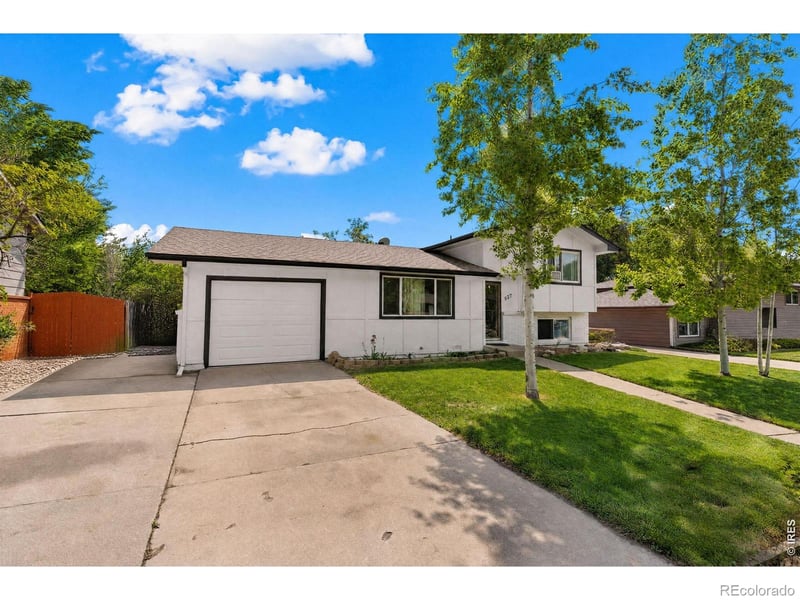 927 4th Ave, Longmont, CO 80504