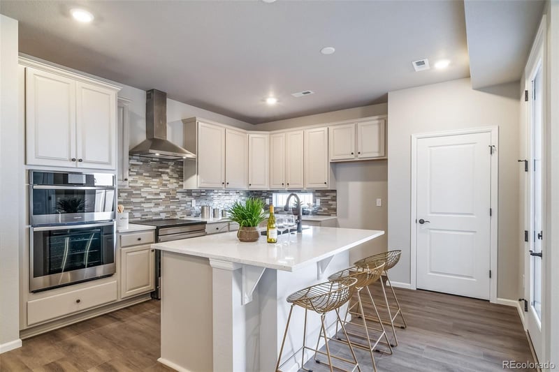 5163 Quatar St, Aurora, CO 80019