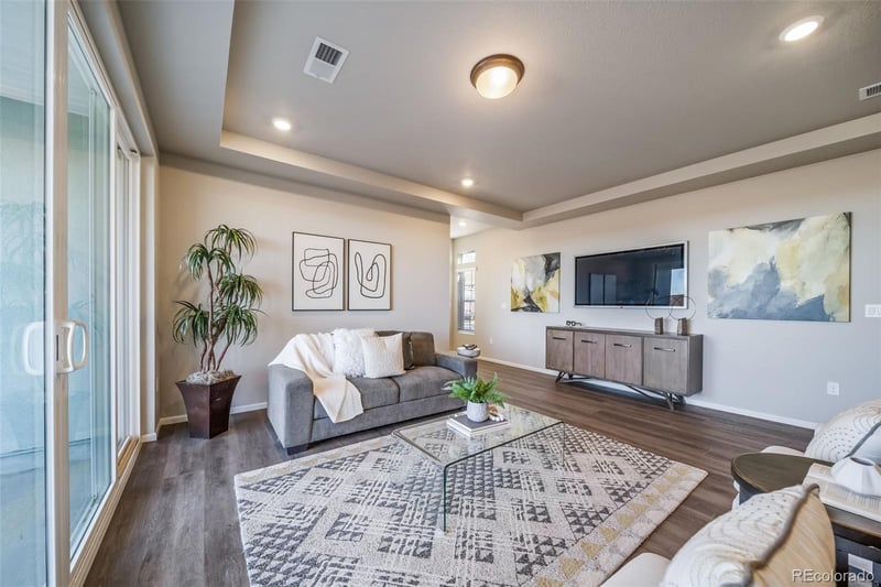 5163 Quatar St, Aurora, CO 80019