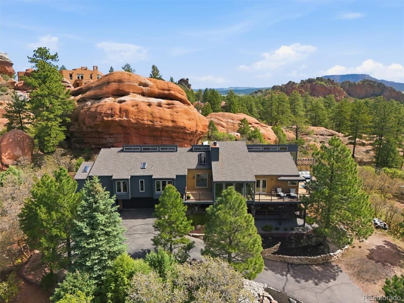 6195 Apache Dr, Larkspur, CO 80118