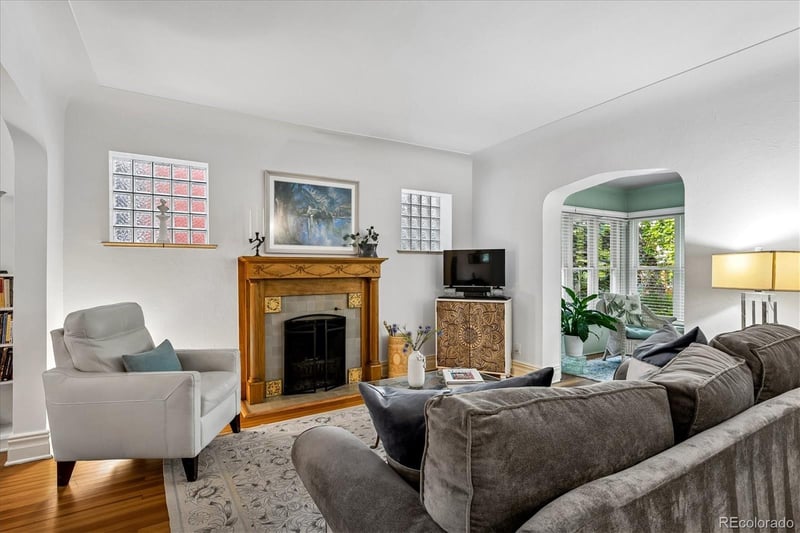 1140 N Emerson St, Denver, CO 80218