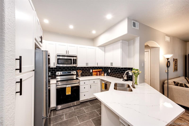 1631 Canal Cir #813, Littleton, CO 80120
