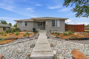 9570 54th Pl, Arvada, CO 80002