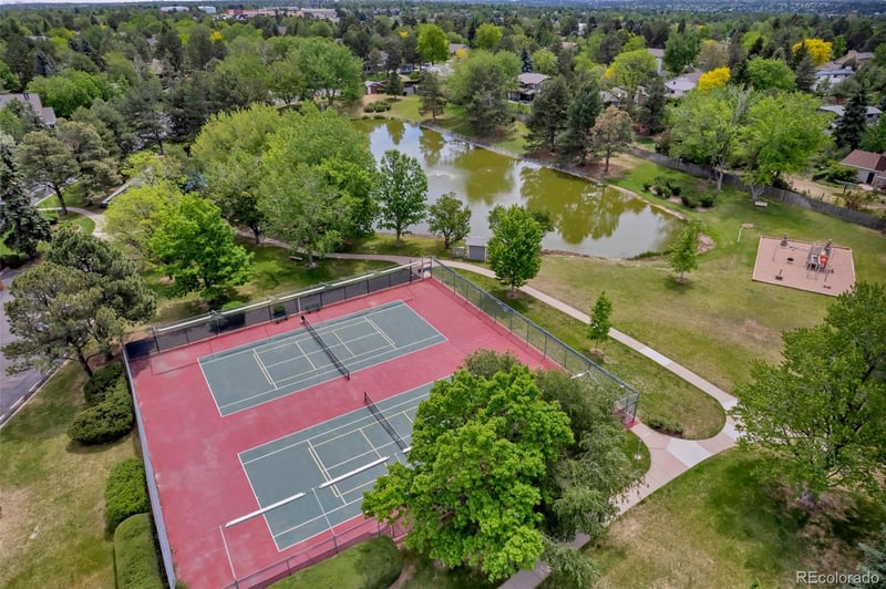 15604 Chenango Ave, Aurora, CO 80015