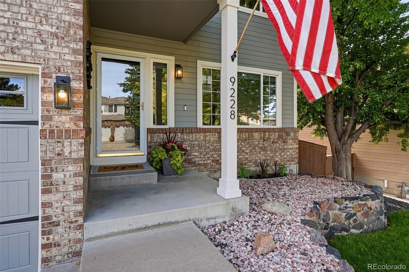 9228 Fox Fire Dr, Highlands Ranch, CO 80129