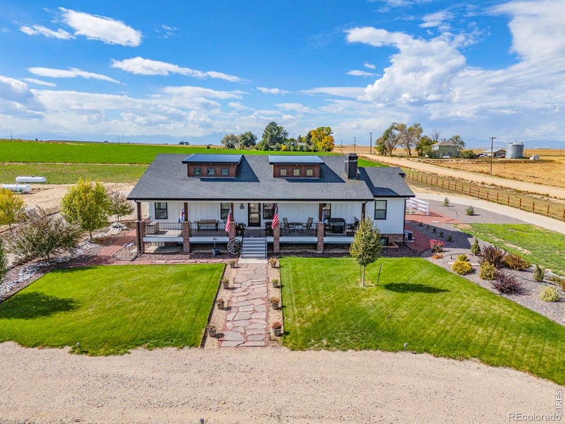 9200 Meadow Farms Dr, Milliken, CO 80543