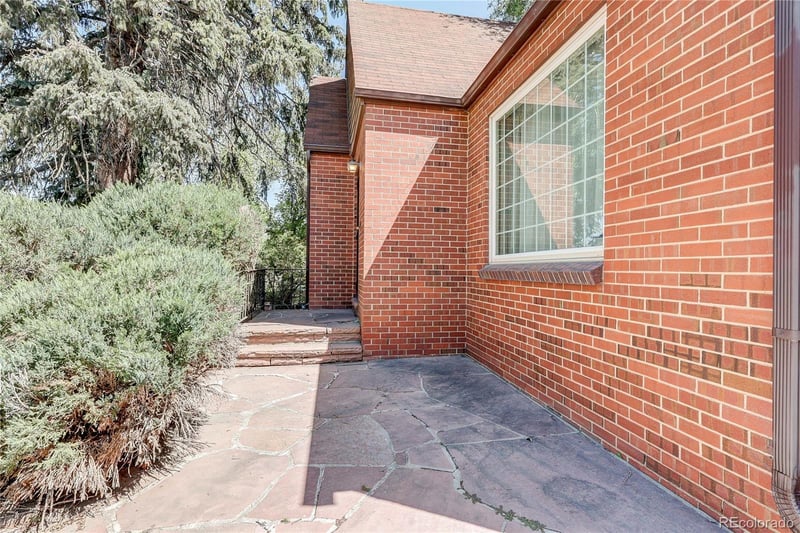 2550 Locust St, Denver, CO 80207