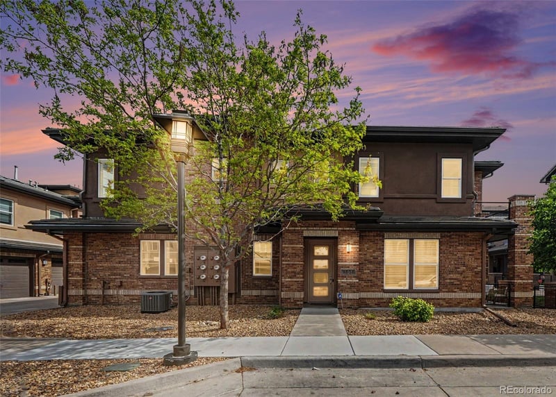 9000 Caley Way, Centennial, CO 80111