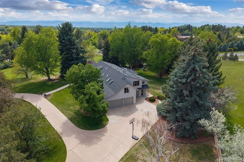3 Tamarac Ln, Englewood, CO 80113